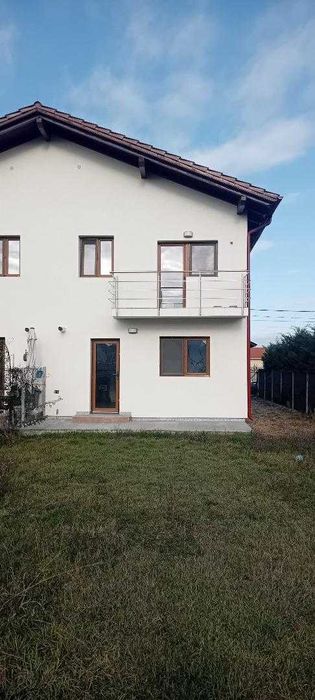 Duplex Dumbravita cu etaj