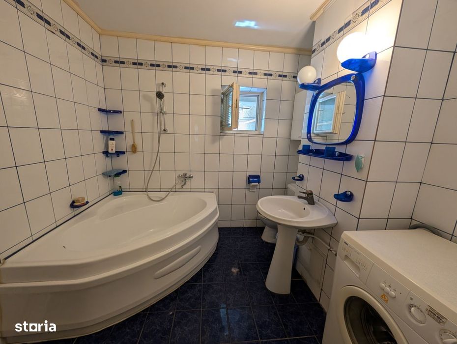 De inchiriat! 2 camere decomandate Parcul Catedralei