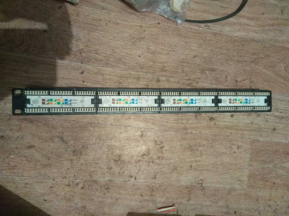 Патч-панель, 24 Порта, Cat.6, UTP. Б/у. 10000 тг.