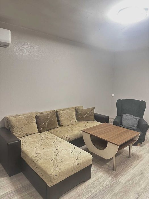 Диван, секция, маса, кресло