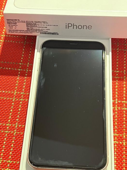 Iphone 11 64гб белый