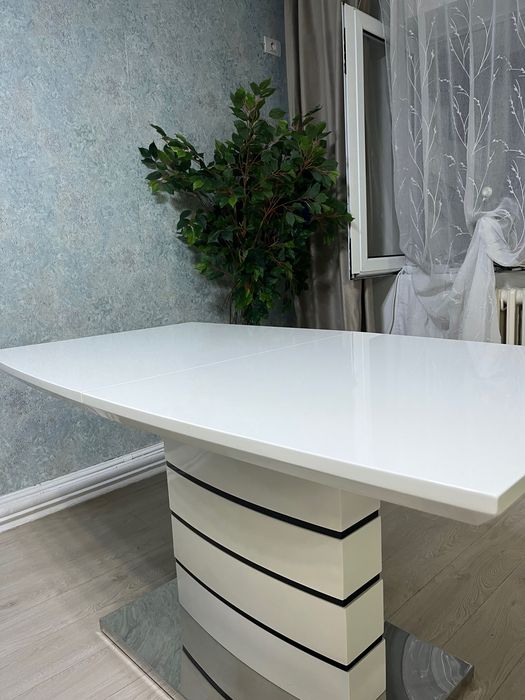Masă Mobexpert extensibilă