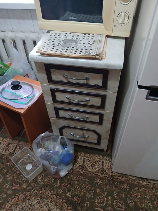 Мебель б/у продаётся почти даром