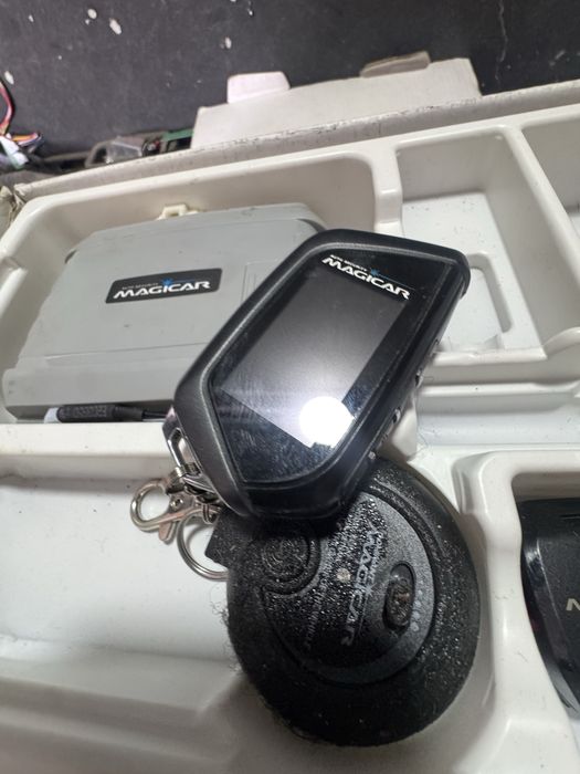 Magicar D907S Dominant j