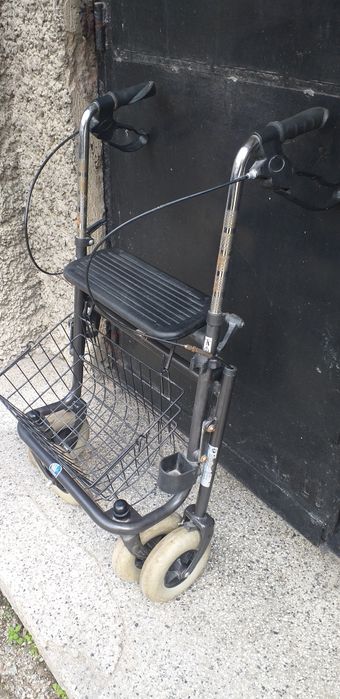 Проходилка за възрастни  2 броя