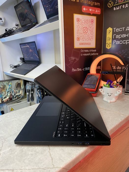Продам ноутбук Acer P215-54