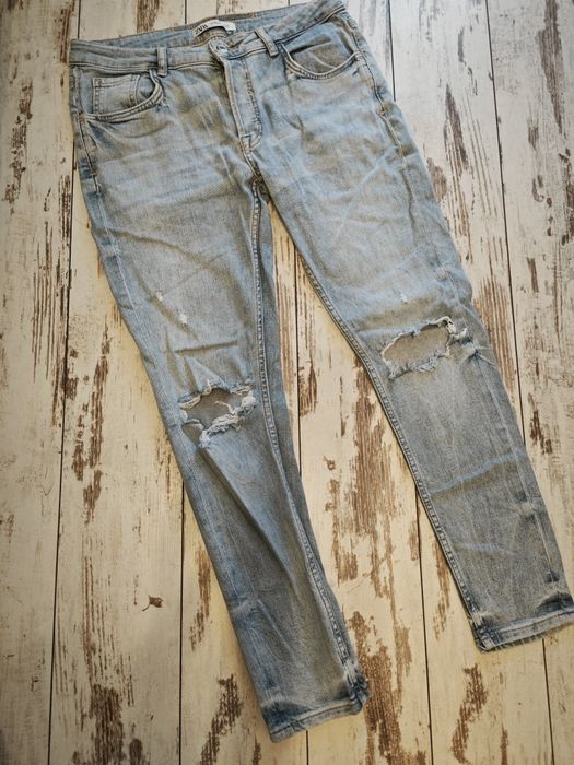 Мъжки дънки слим модел и мъжки ризи