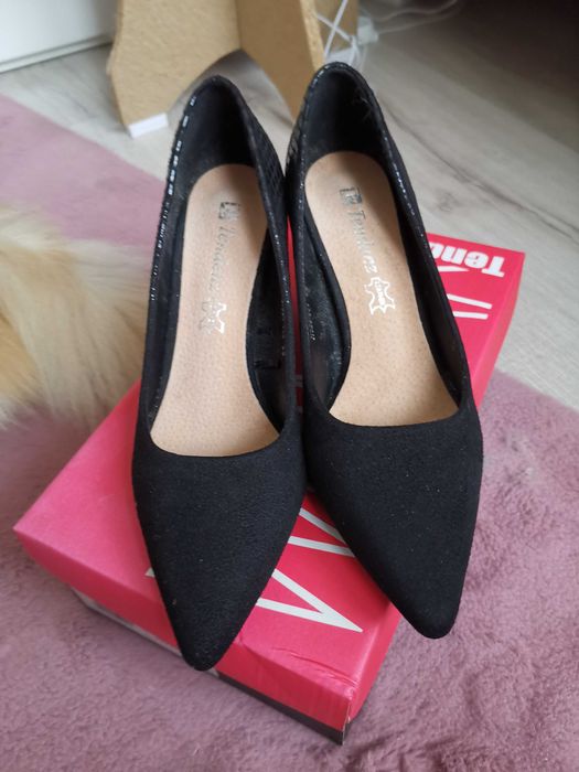 Обувки Tendez, нови