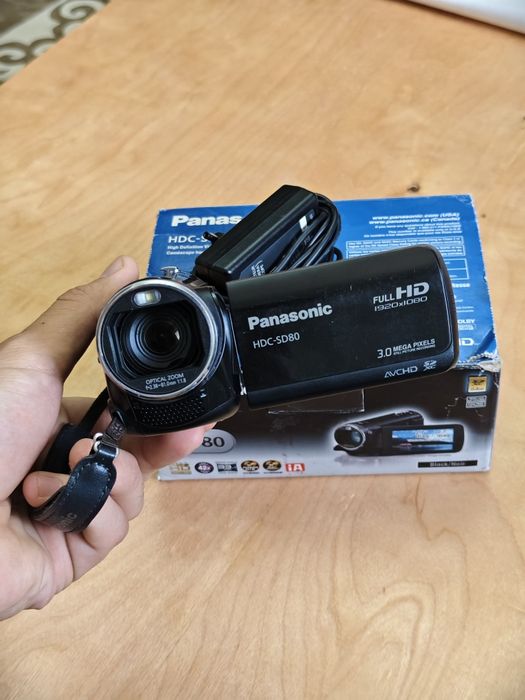 Panasonic HDC-SD80 камера