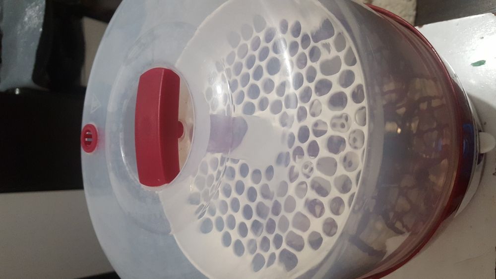 Sterilizator Biberoane Joyello