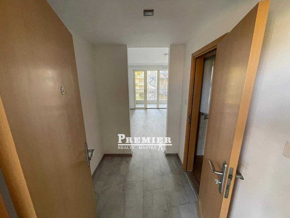 Продава се Едностаен апартамент в к.к. Слънчев бряг - 39 кв.м за 1194 €/кв.м - Снимка #2