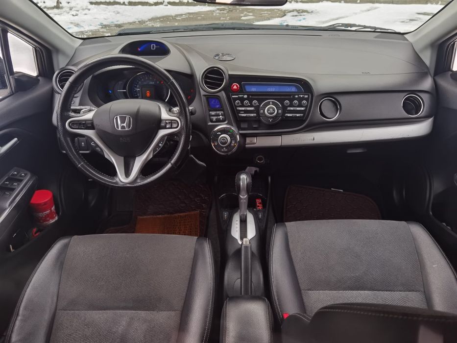 Honda Insight HYBRID 2013