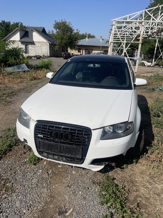 Capota , usa stanga , bara spate triple , faruri xenon Audi A3