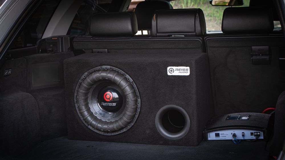 Subwoofer + amplificator