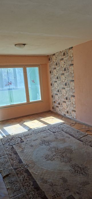 Дава се под наем Двустаен апартамент в Русе, Средна кула - 67 кв.м за 250 € - Снимка #1