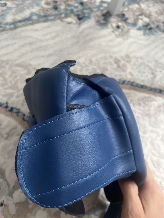 продам боксерский шлем