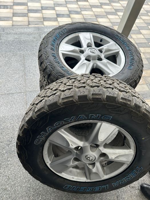 Шина Tayota Land Cruser 200