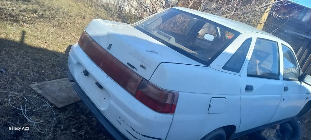 Продам кузов2110