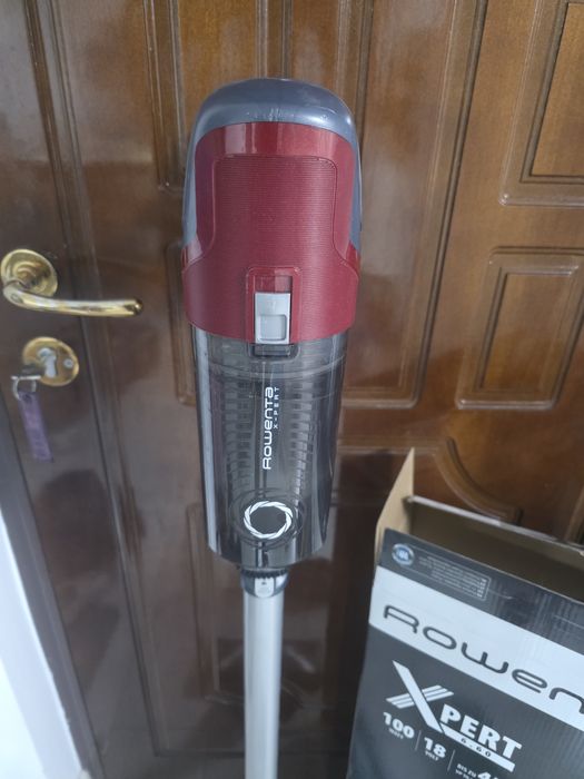 Aspirator vertical Rowenta X-PERT 2 in 1