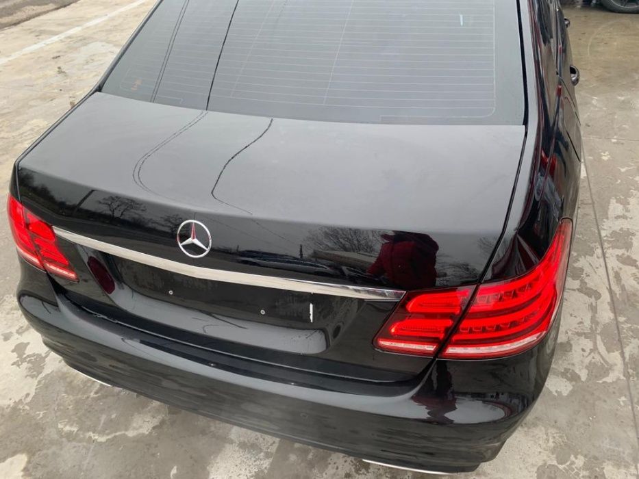 Dezmembrez mercedes e class w212 facelift/bara fata amg/bara spate/