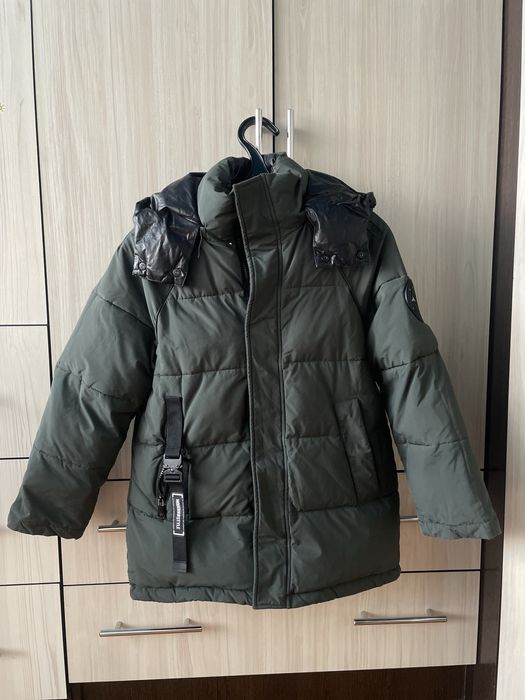 Продам куртку зимнюю