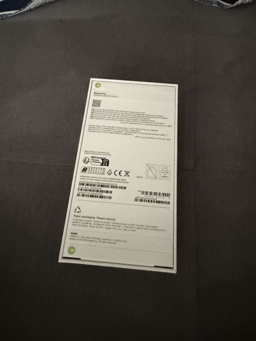 Iphone 17 pro 256 gb с гаранция неотварян