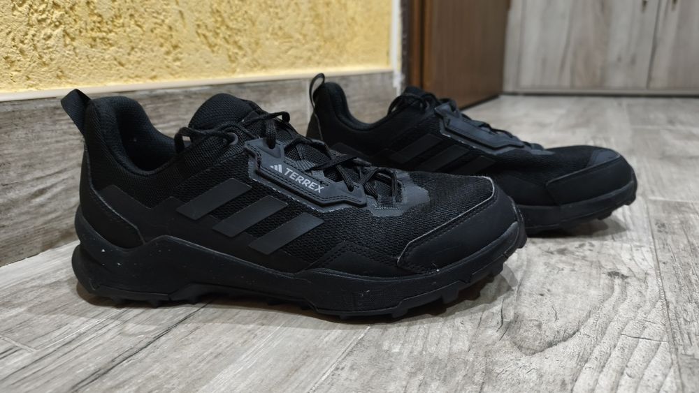 Adidas Terrex 44