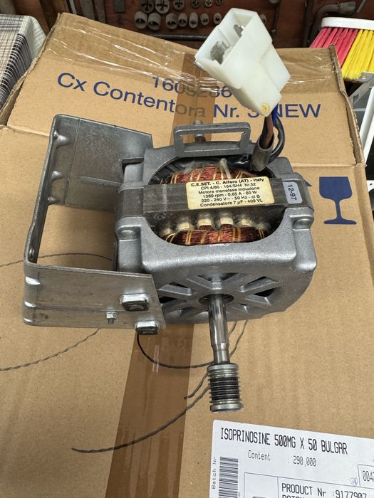 Продавам мотор от сушилня Korting DR601