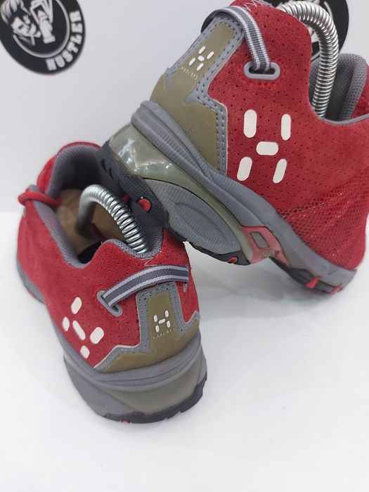 Дамски туристически обувки HAGLOFS. Номер 38