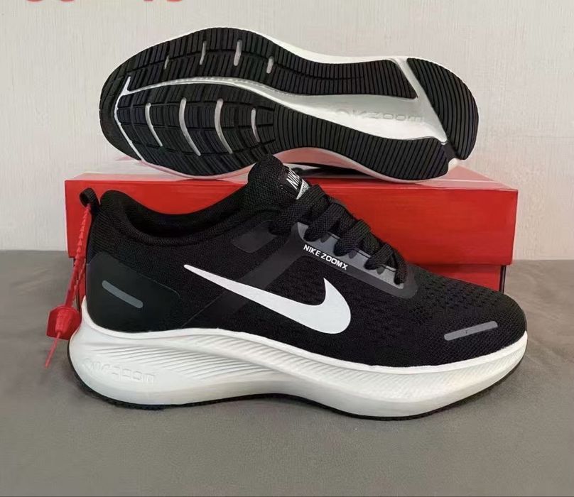 Кроссовки Nike, 38 р