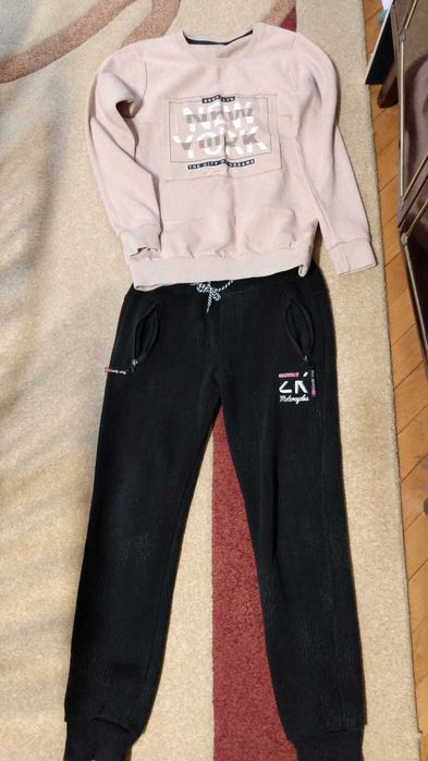 Pantaloni grosi si bluza 10-12 ani