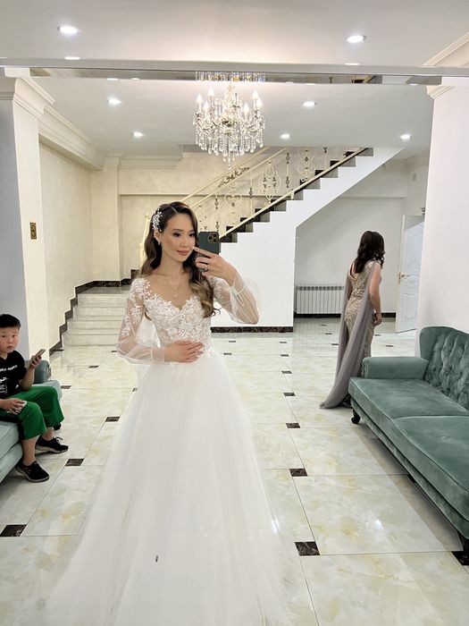 Свадебное платье