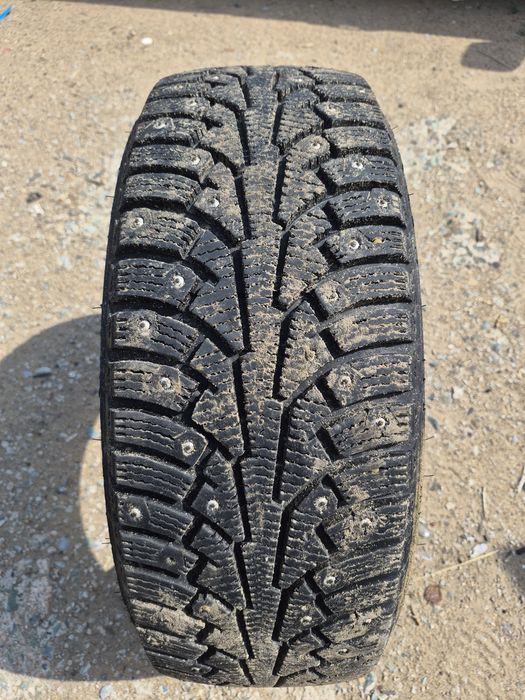 Шины продам в  r16