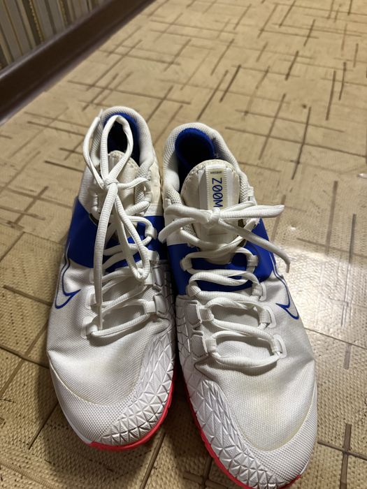 Продам теннисные кроссовки Nike | Размер 43