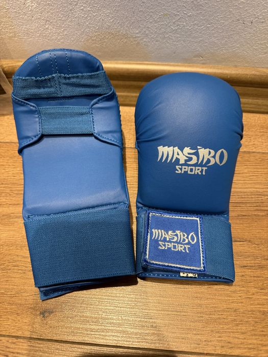 Masibo Nunceag si  manusi arte martiale