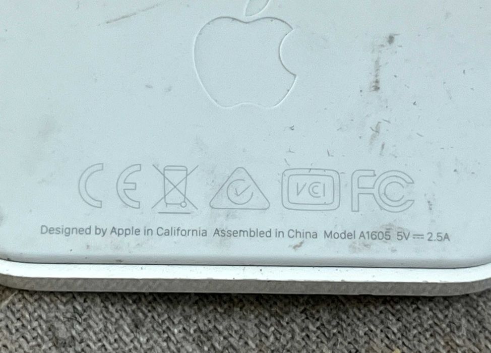 Apple Lightning Dock A1605 original pentru iPhone iPod