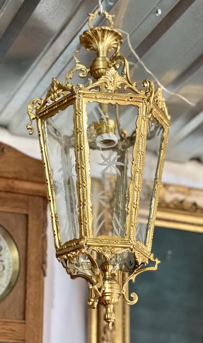 Aplică vintage din alamă aurie cu sticlă model clasic