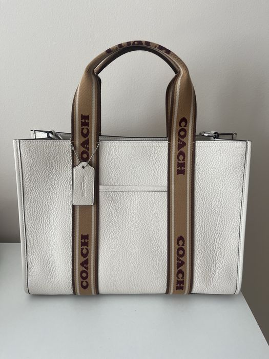 Geanta Coach noua cu eticheta