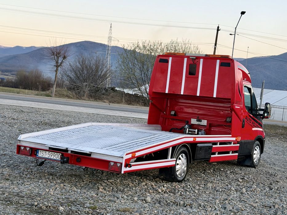 Iveco Daily 2018 35s18 Autoplatforma platforma auto Cash/Rate Avans0