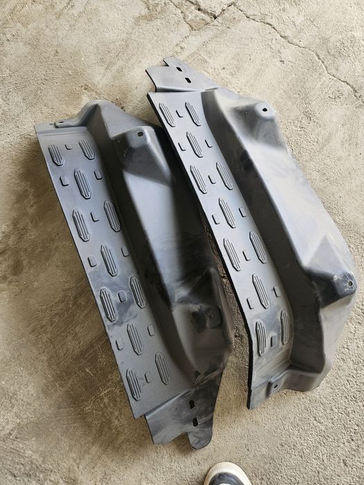 Продам задние подкрылки,защита дверей на Tank 300 новые .Цена 5 000 т.