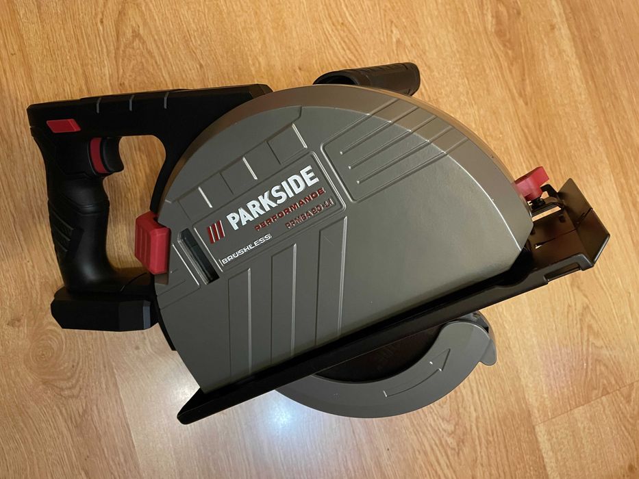 Акумулаторен циркуляр за метал Parkside PERFORMANCE 20V PPMSA 20-Li A1