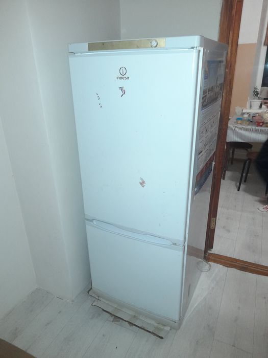 Продам холодильник в отличном состоянии