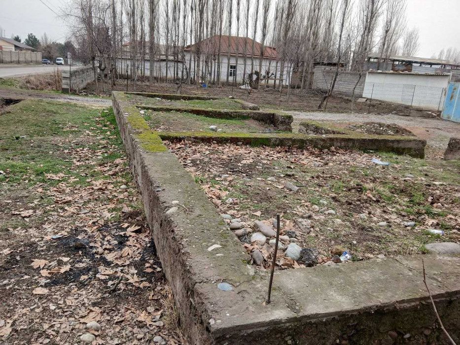 Uy sotiladi yaxshi joydan