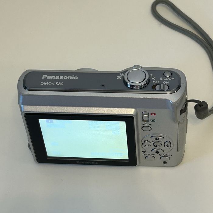 Aparat foto digital Panasonic DMC- LS80