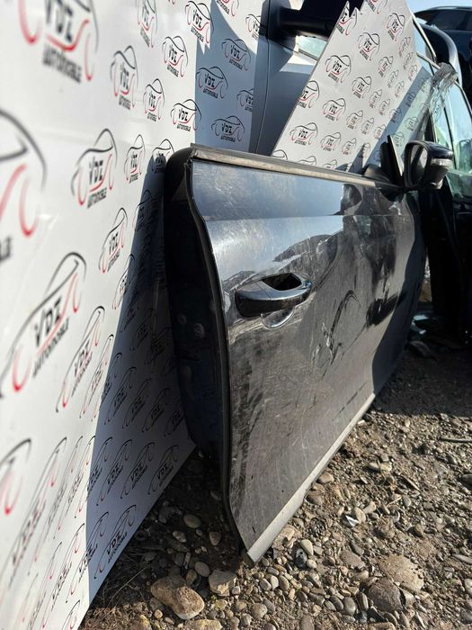 Usa stanga/dreapta Volkswagen Scirocco an 2009