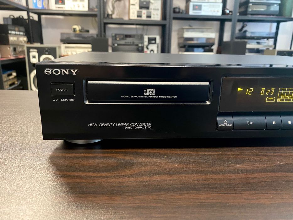 Компакт диск плеър Sony