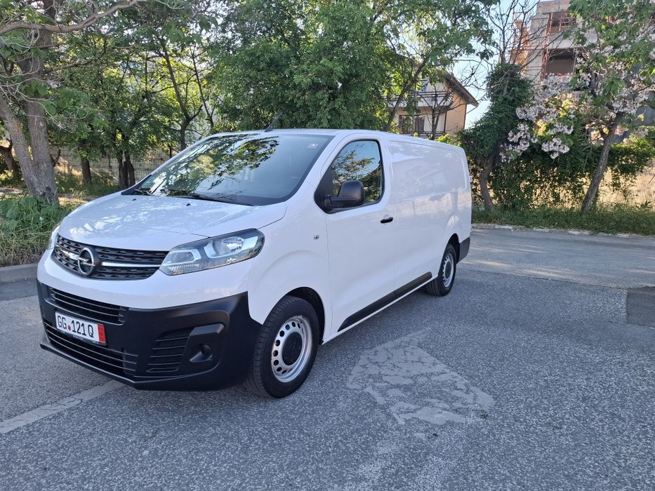 Opel vivaro  2023.L2H1 maxi  2490kg  masa maximă  autorizată