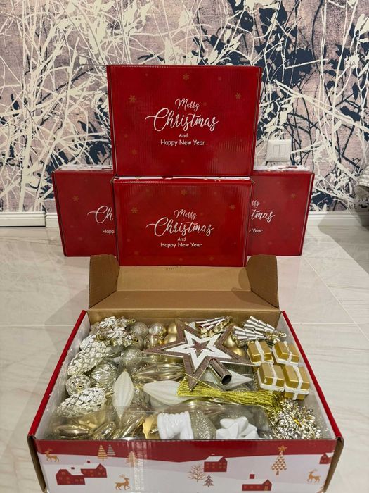 Globuri pentru Crăciun