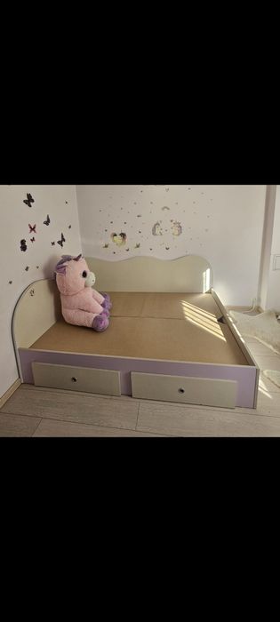 Vând pat pentru copii, fabricat pe comandă