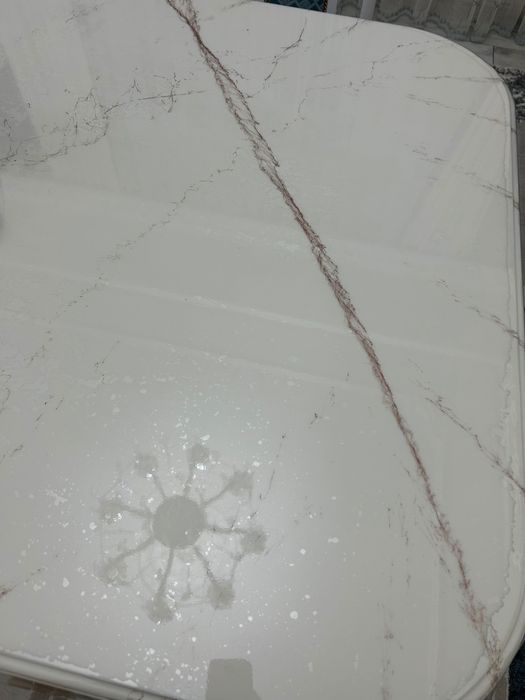 Продам стол для зала